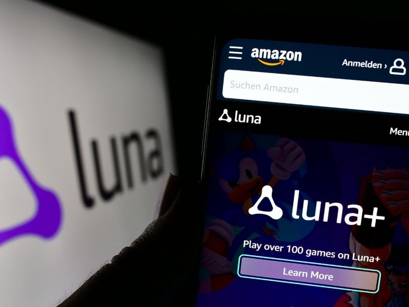 Amazon Luna als Angebot auf der Amazon-Seite auf einem Handy
